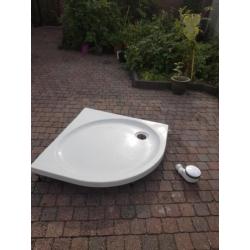 Te koop een deuchebak inclusief sifon 90 bij 90