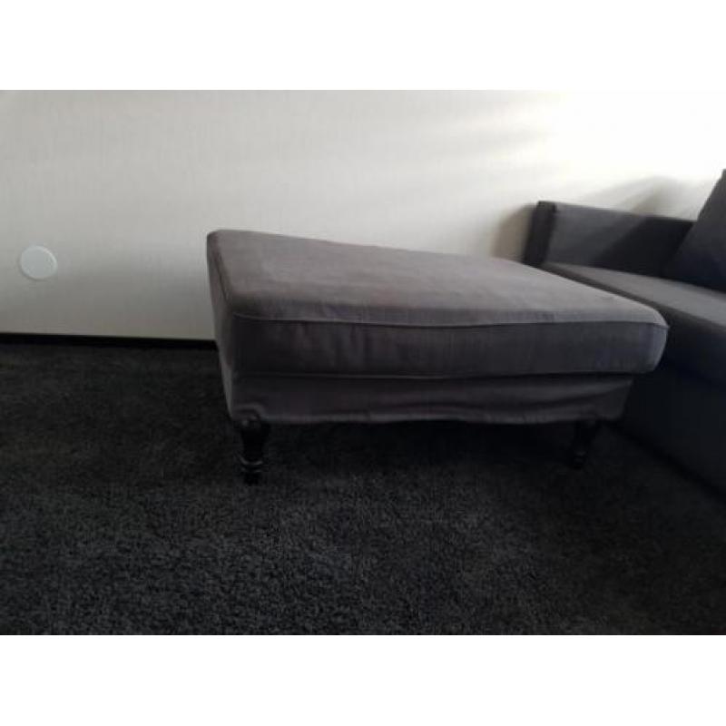 Nette poef te koop