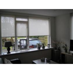 Rolgordijn, wit met transparant streepje 134,6x190
