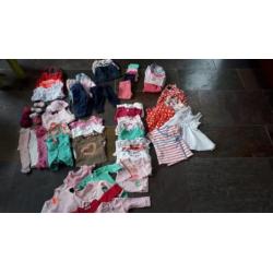 Babykleertjes meisje mt 50 tm 68.