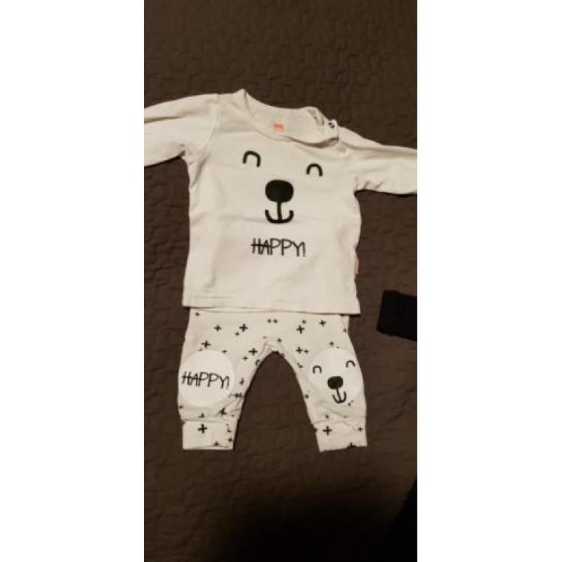 Doos babykleding jongen maat 50