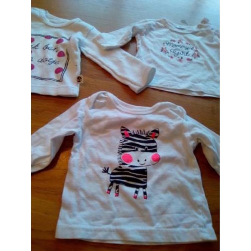 18 stuks meisjes baby kleertjes voor5 euro