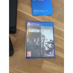 PlayStation 4 1TB JetBlack Slim en V2 controller