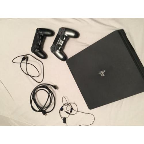 Playstation 4 amper gebruikt
