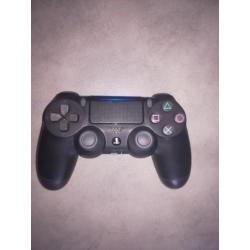 PlayStation 4 slim 500gb