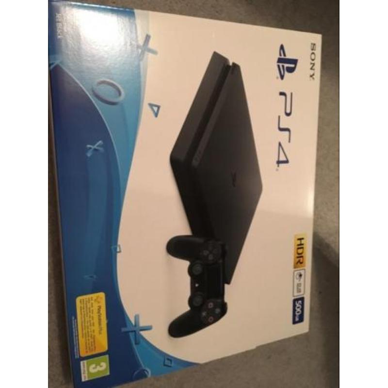 Playstation 4 amper gebruikt
