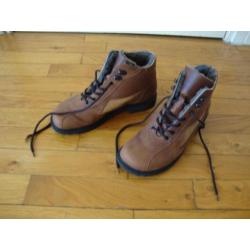 In nieuwstaat! Echt lederen gevoerde wandelschoenen Rewa (41