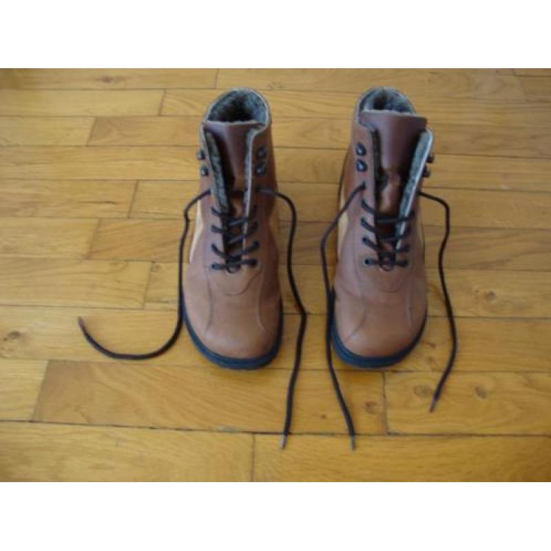 In nieuwstaat! Echt lederen gevoerde wandelschoenen Rewa (41