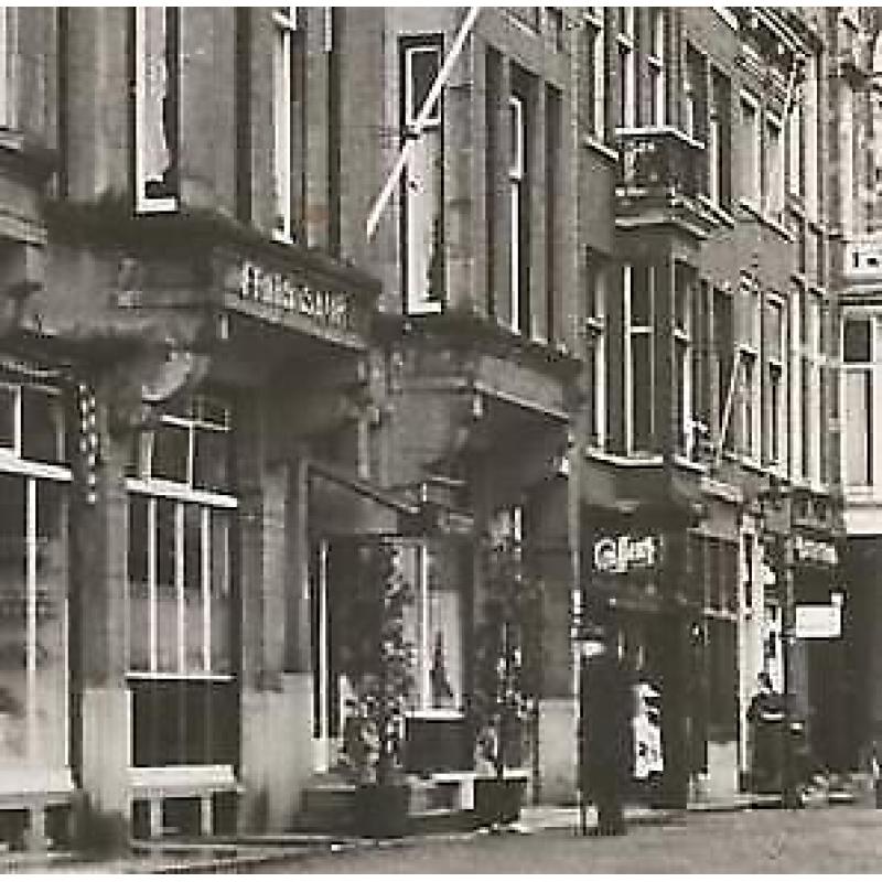 Den Haag restaurant Saur aan Lange Voorhout 1950